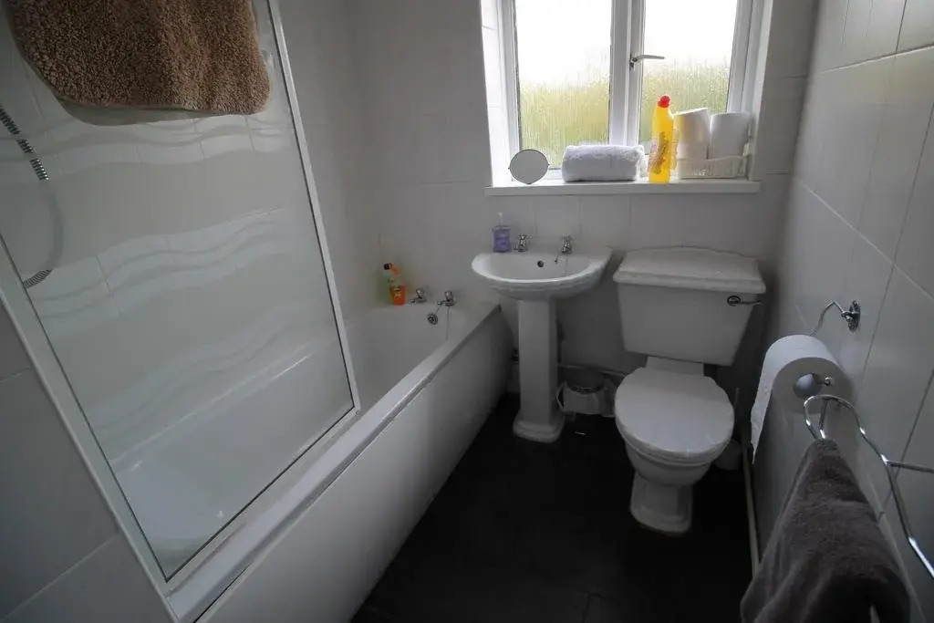 8 Gartholwyg Gwaelod yr Garth