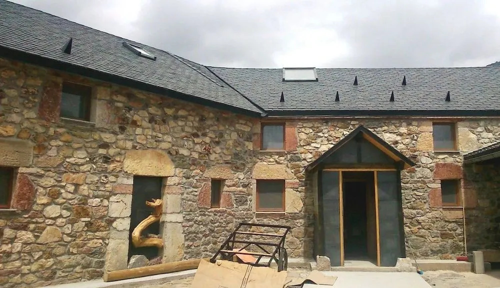 Albergue El Rebezo