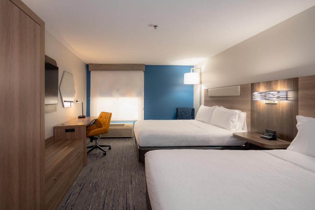 Holiday Inn Express Hotel & Suites Minneapolis - Minnetonka by IHG