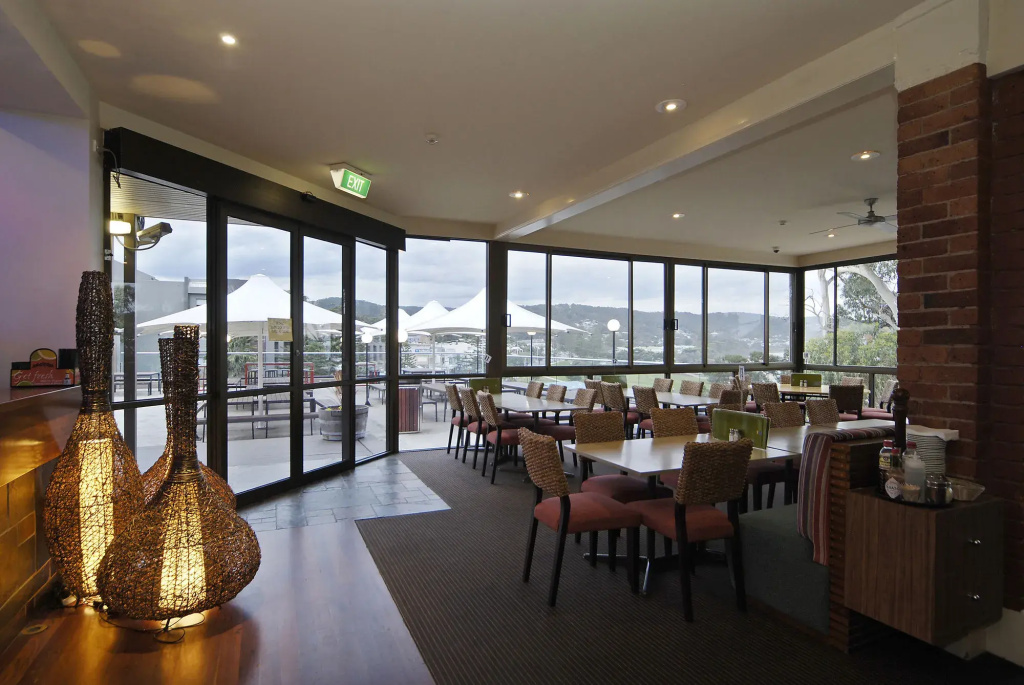 Lorne Hotel