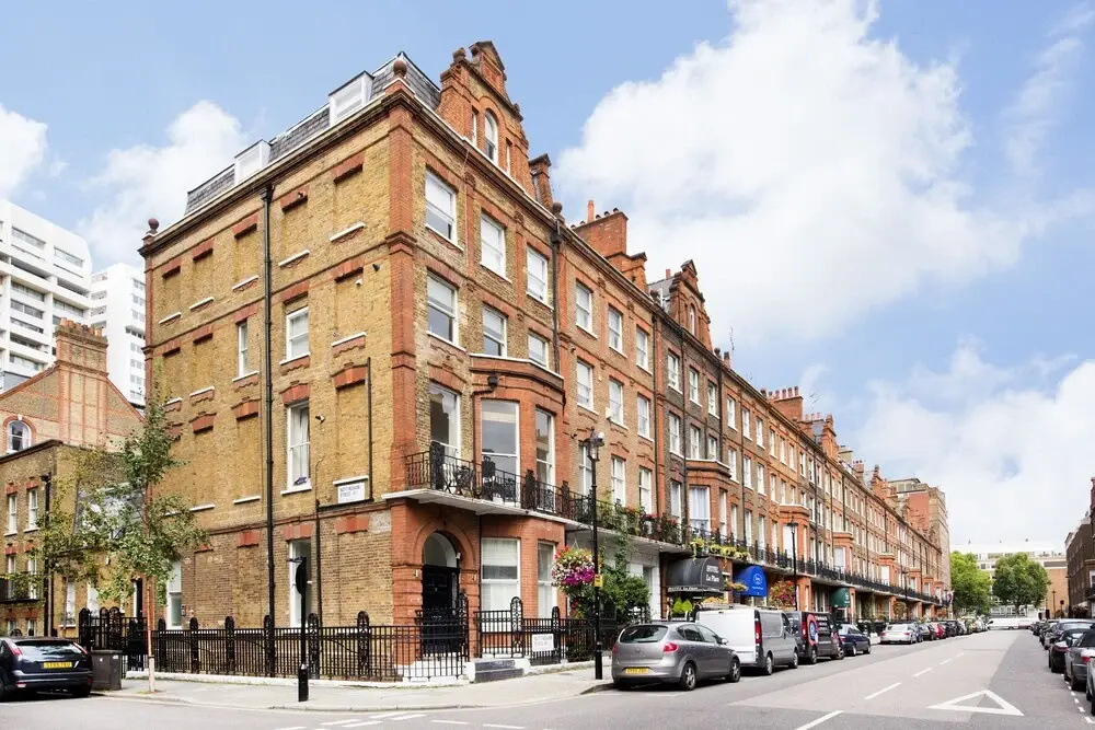 Gorgeous 2BR in Sherlock Holmes' Baker Street!