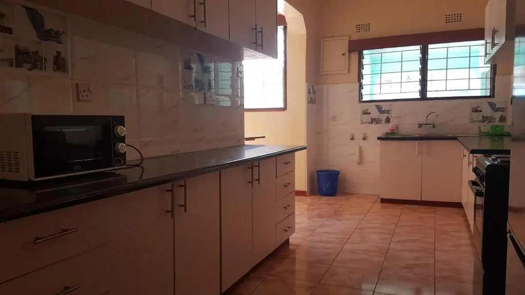 Maoni Guest House