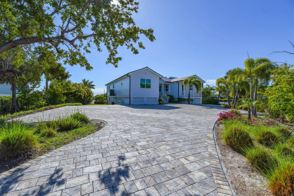 Capmar House   Personal Chauffeur, Key West