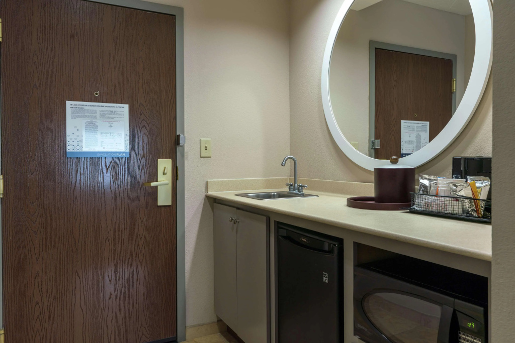Hampton Inn & Suites Lake City