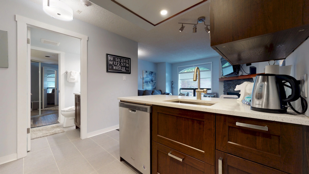 Marquise - Ski in Ski out - Pool - Hot tub -1st fl