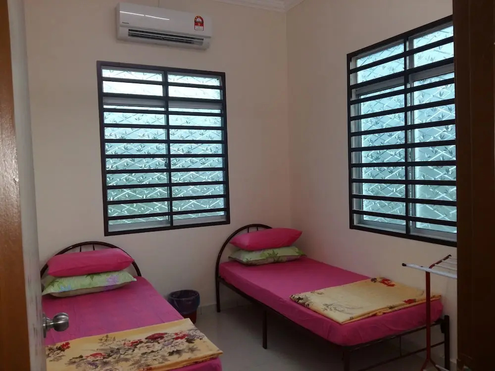 Samsiah Guest House Taman Yayasan