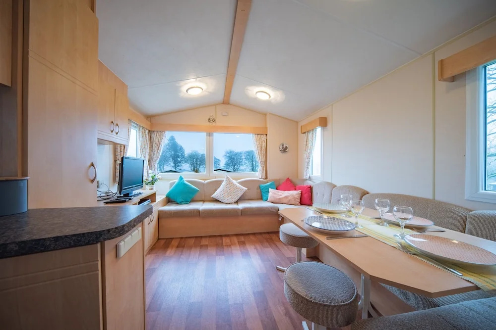 Family Caravan at Beautiful Three Lochs Park