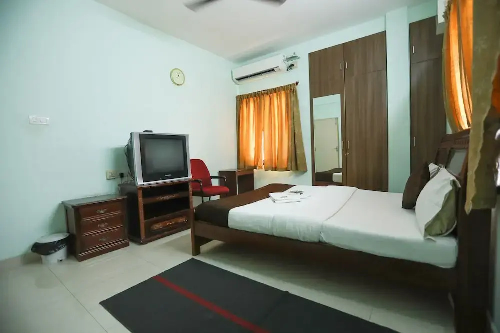ULO Saicharan Comfort Inn