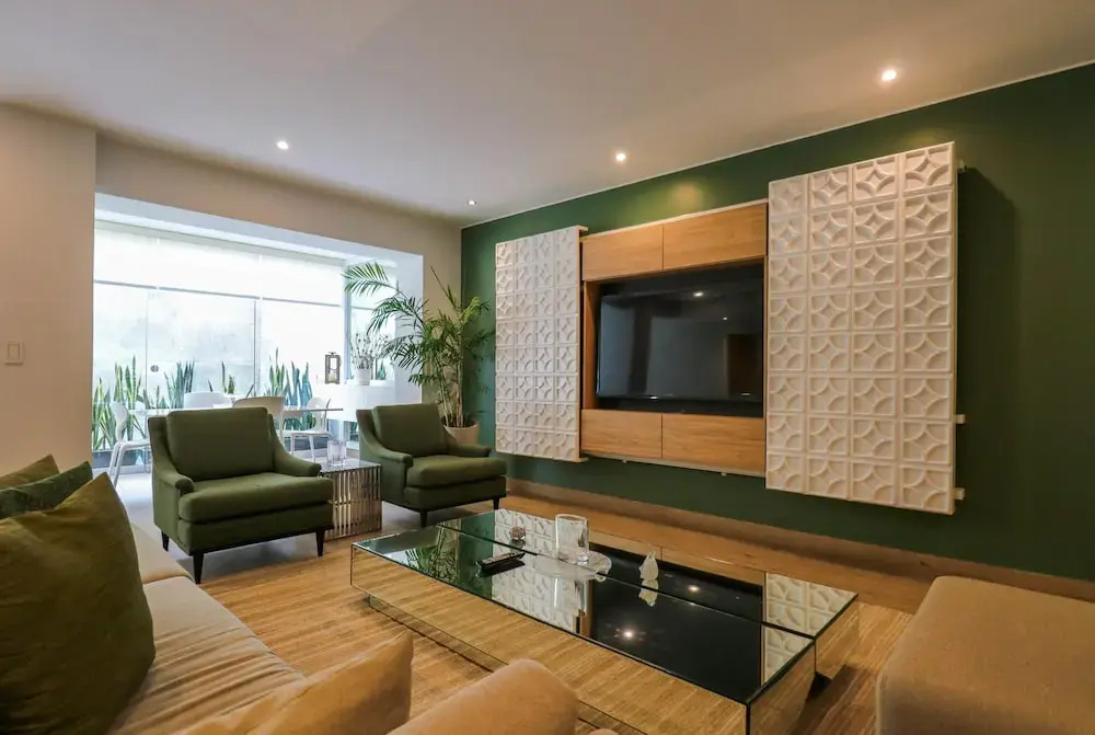 w Sensational 1BR With Private Pool in Barranco