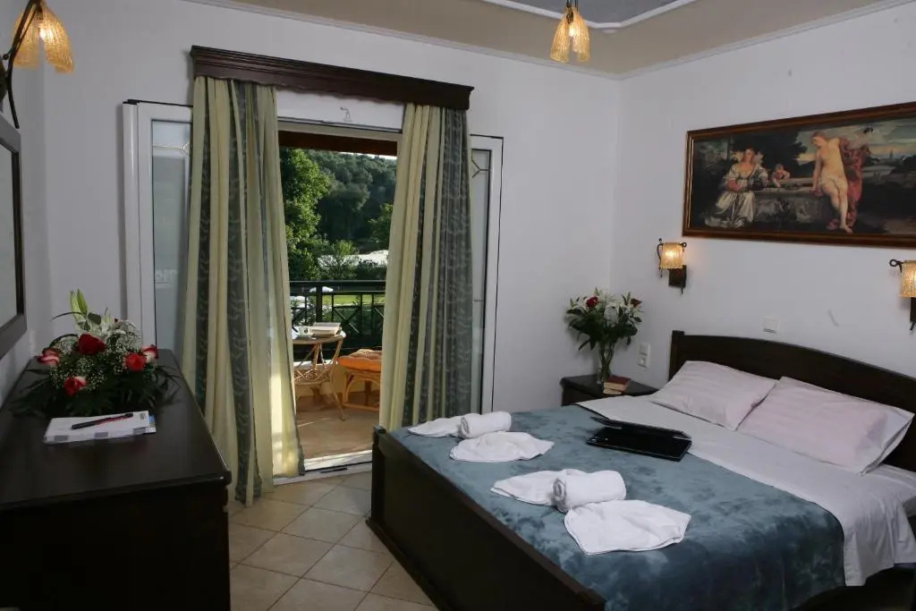 Byzantio Hotel & Apartments