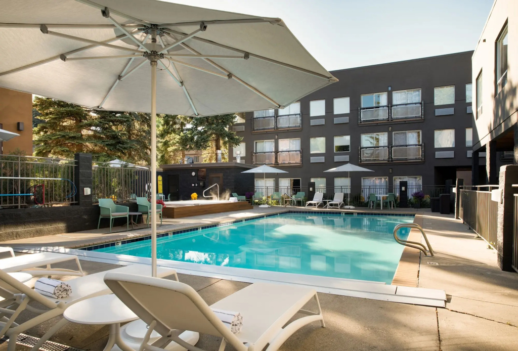 Hotel Ketchum