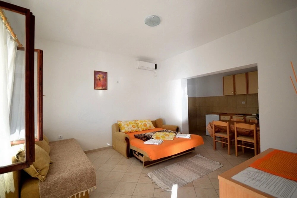 Vavic Apartments