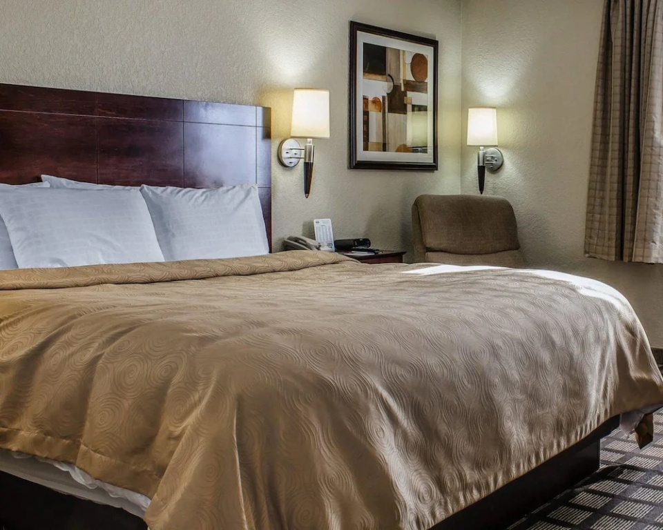 MainStay Suites Coralville - Iowa City
