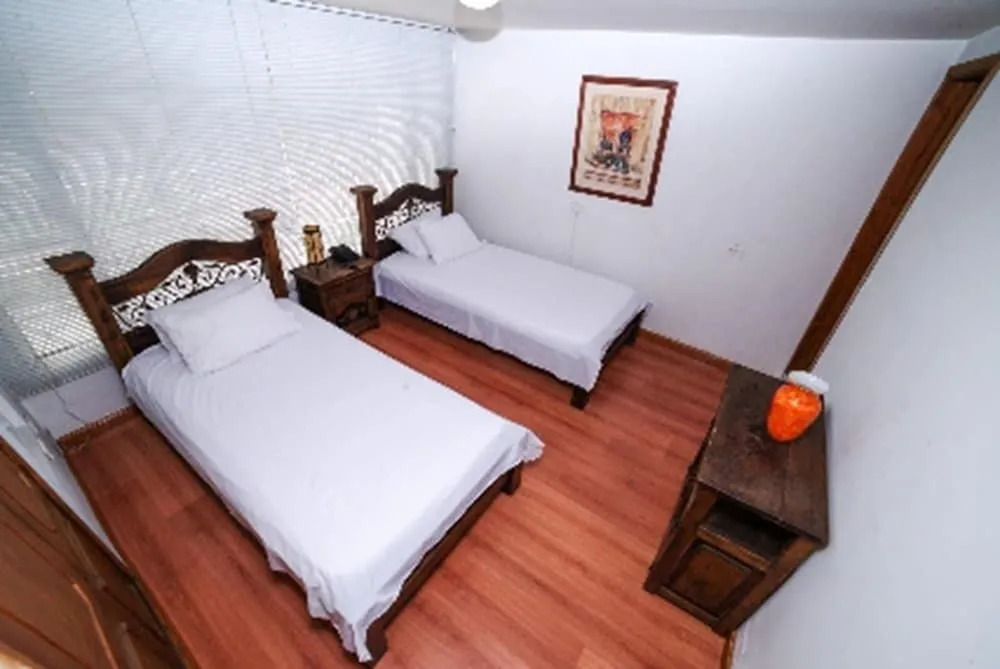 Casa hotel sebastopol