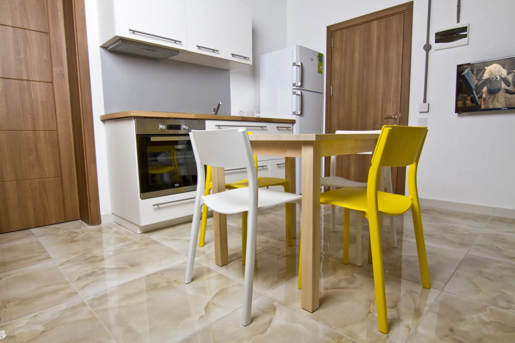 Nula Apartments