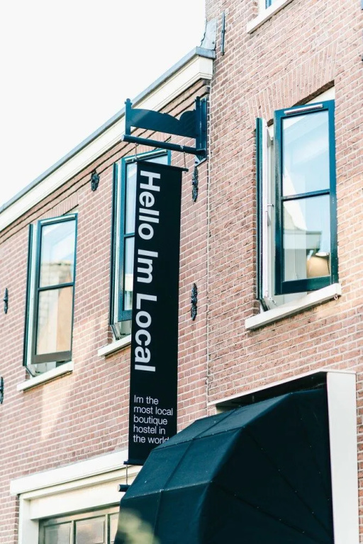 Hello Im Local - Boutique Hostel