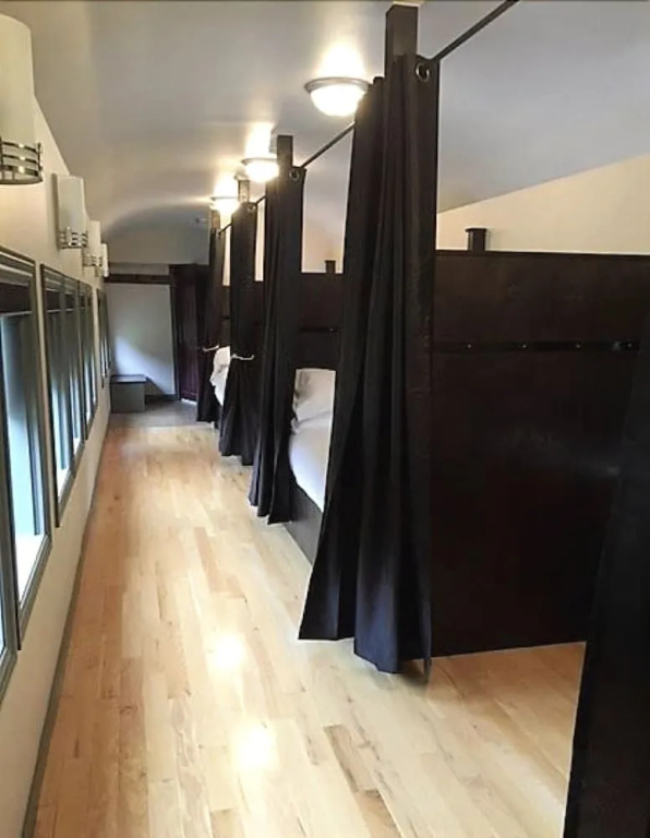 Shamrock Suites