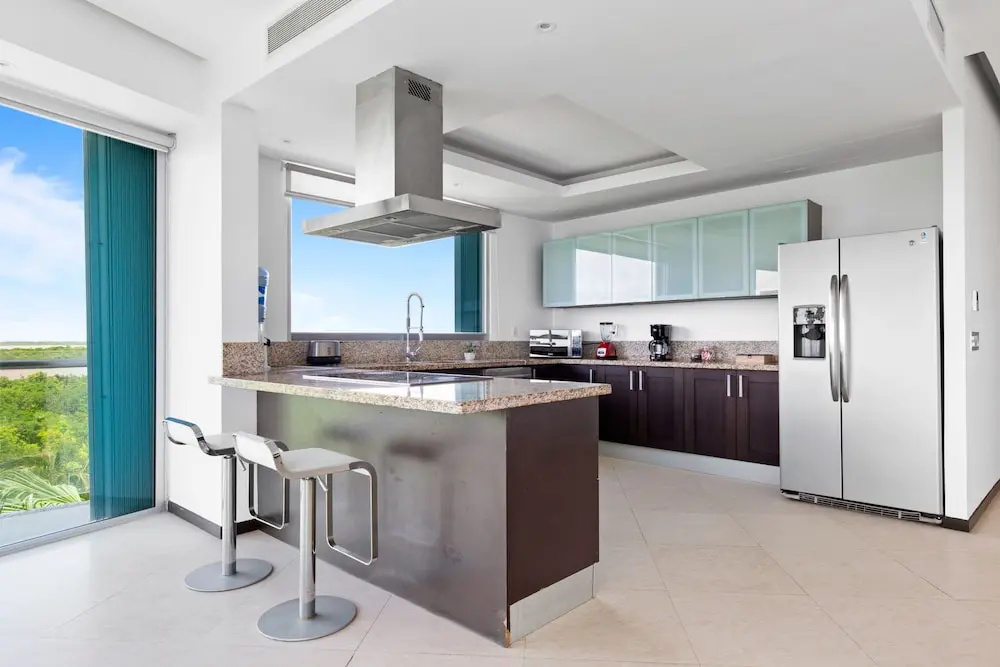 Beautiful Beachfront Apartments