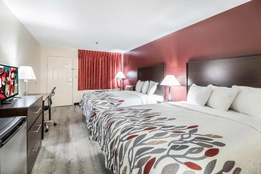 Red Roof Inn Cadiz