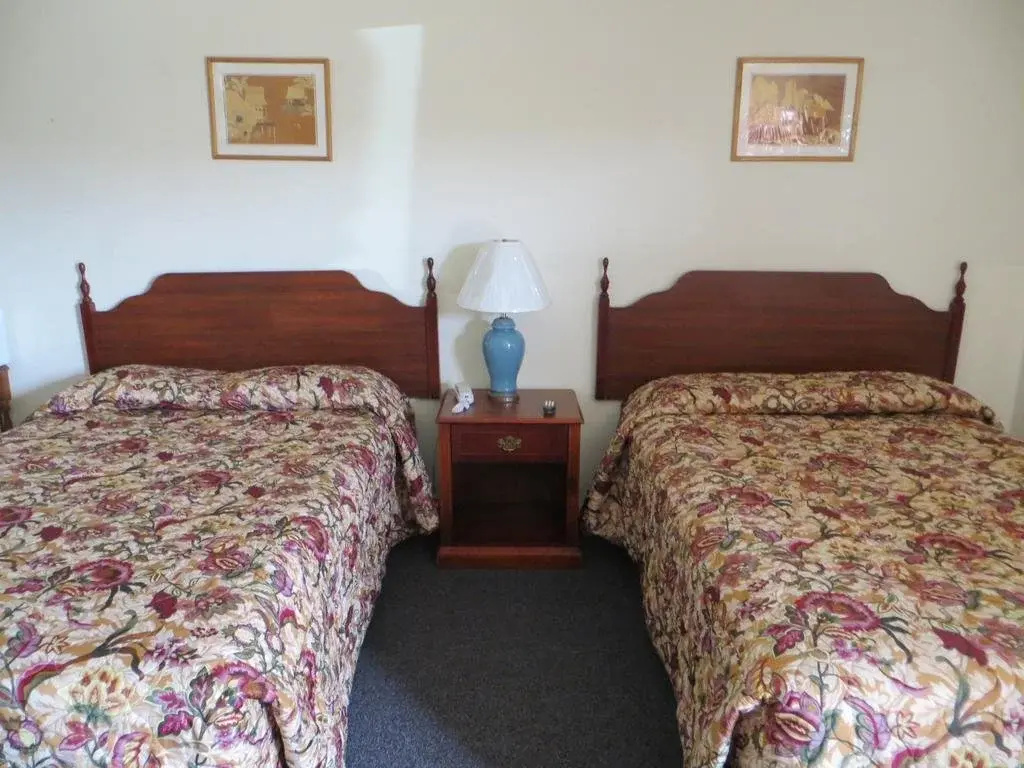 Dry Ridge Motor Inn