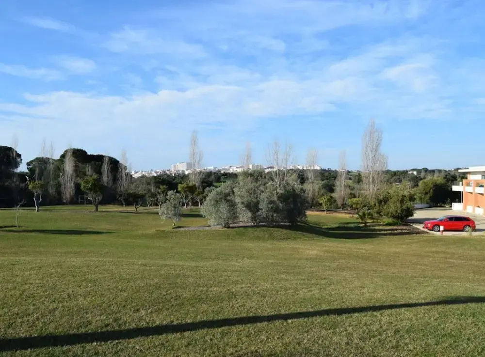 House With 2 Bedrooms in Albufeira, With Shared Pool, Terrace and Wifi