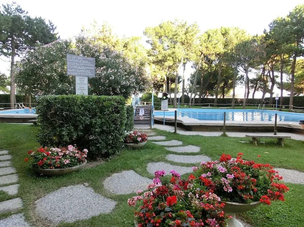 Cosy and Bright Residence With Swimming Pool With sea View by Beahost Rentals