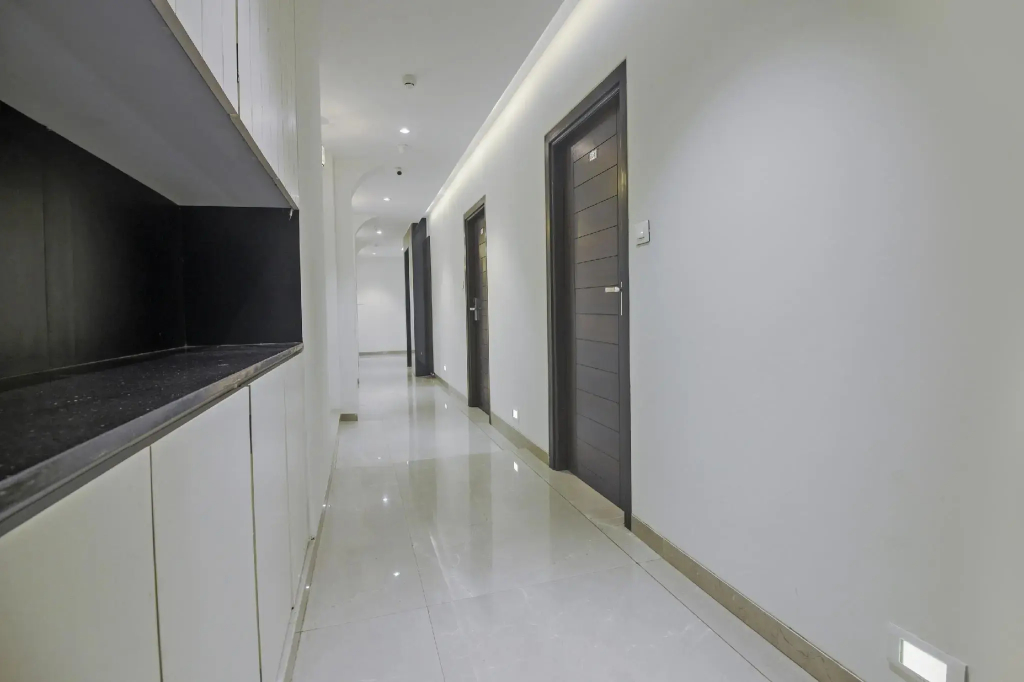 Hotel Flora Suites