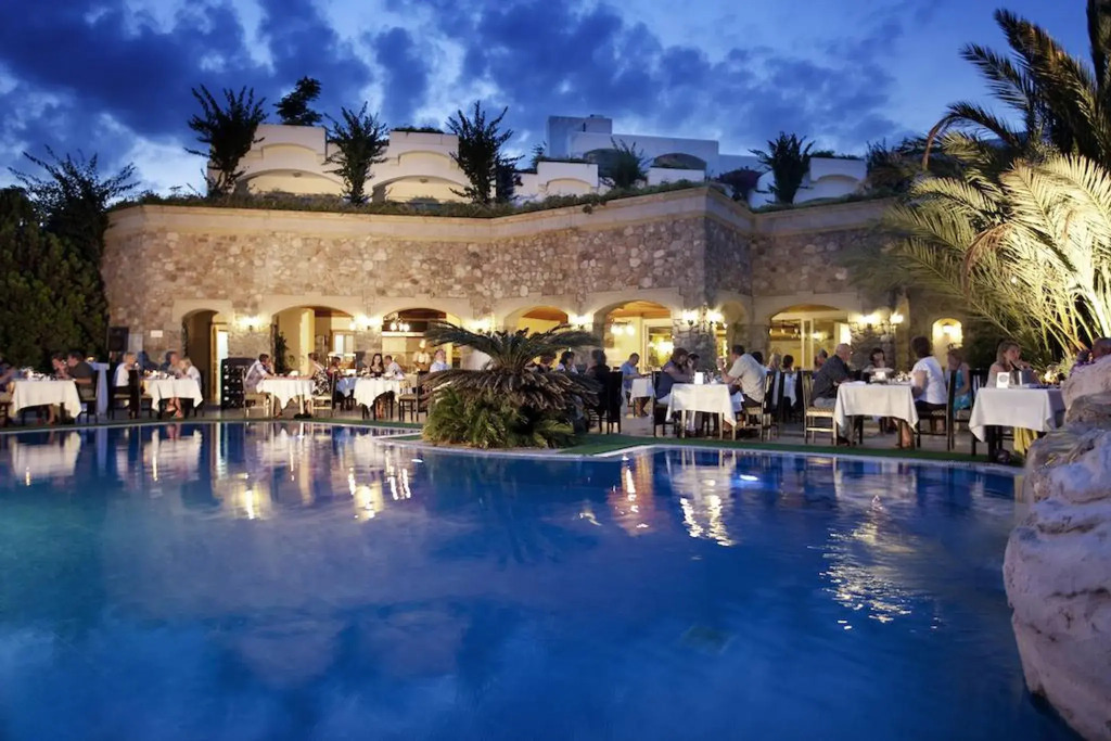 Royal Asarlik Beach Hotel