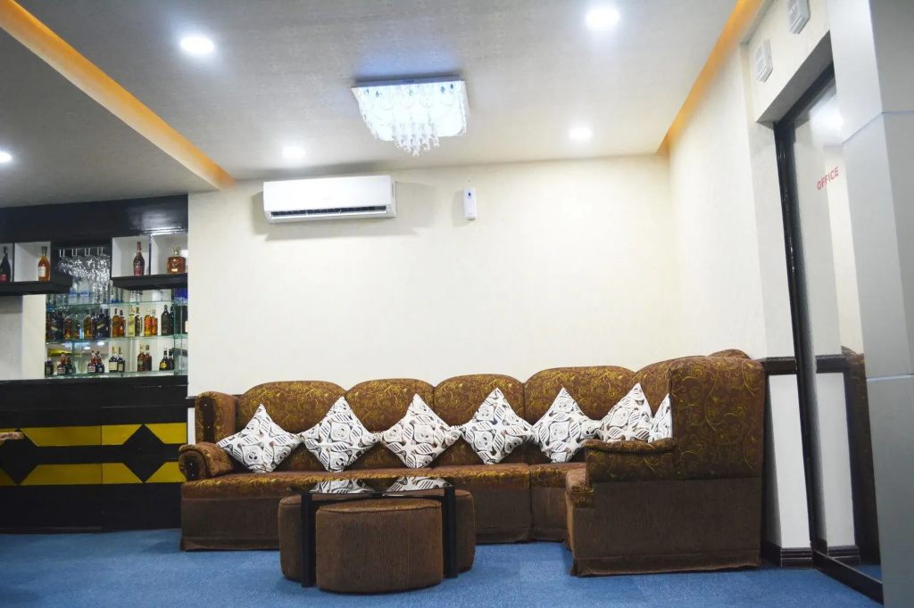 999 Hotel
