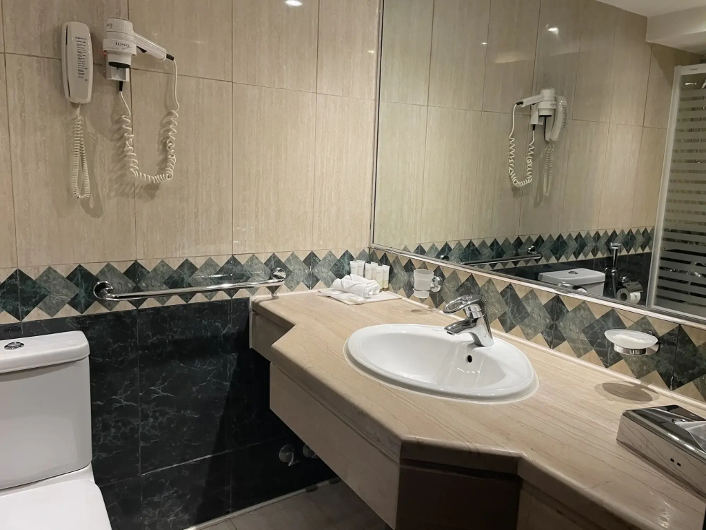 Triumph Plaza Hotel