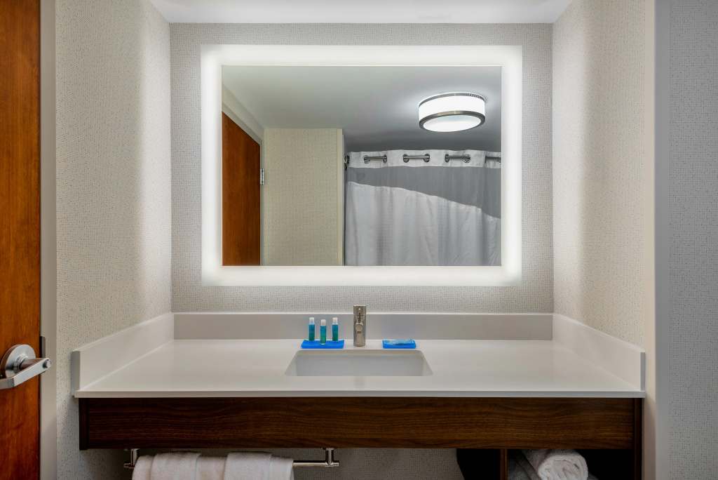 Holiday Inn Express Chapel Hill by IHG