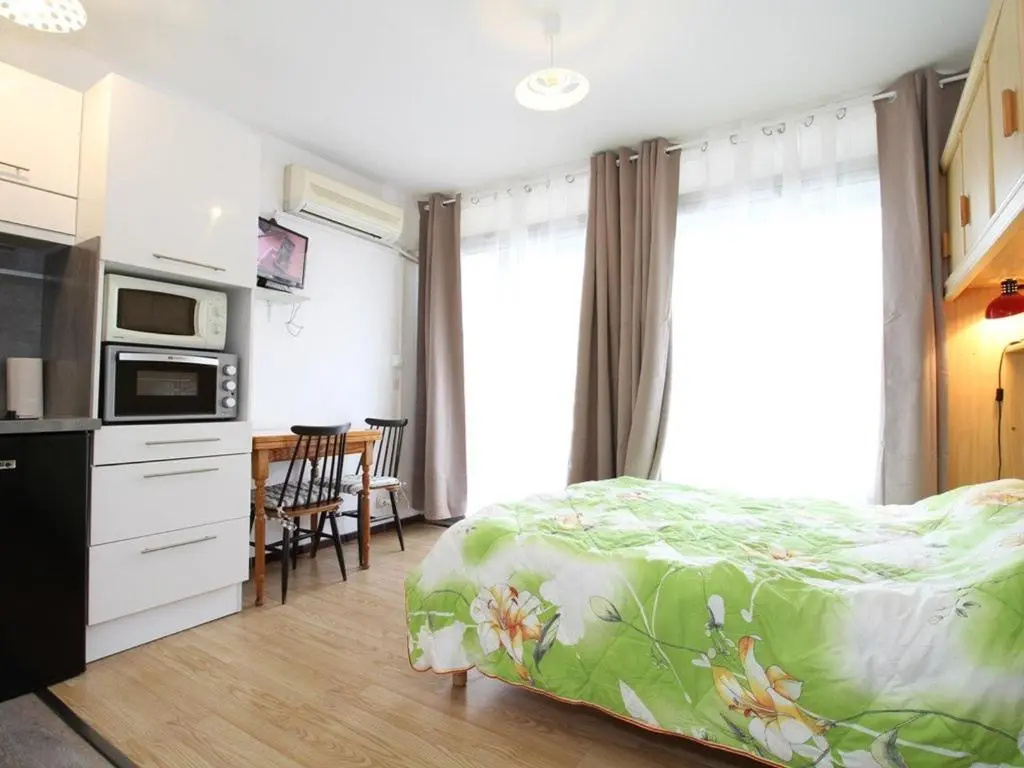 Studio Balaruc-les-Bains, 1 pièce, 2 personnes - FR-1-553-96