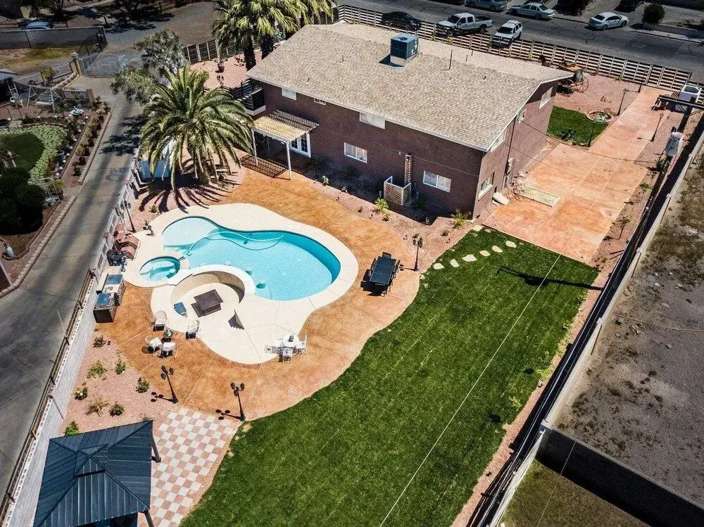 Villa Shangri La