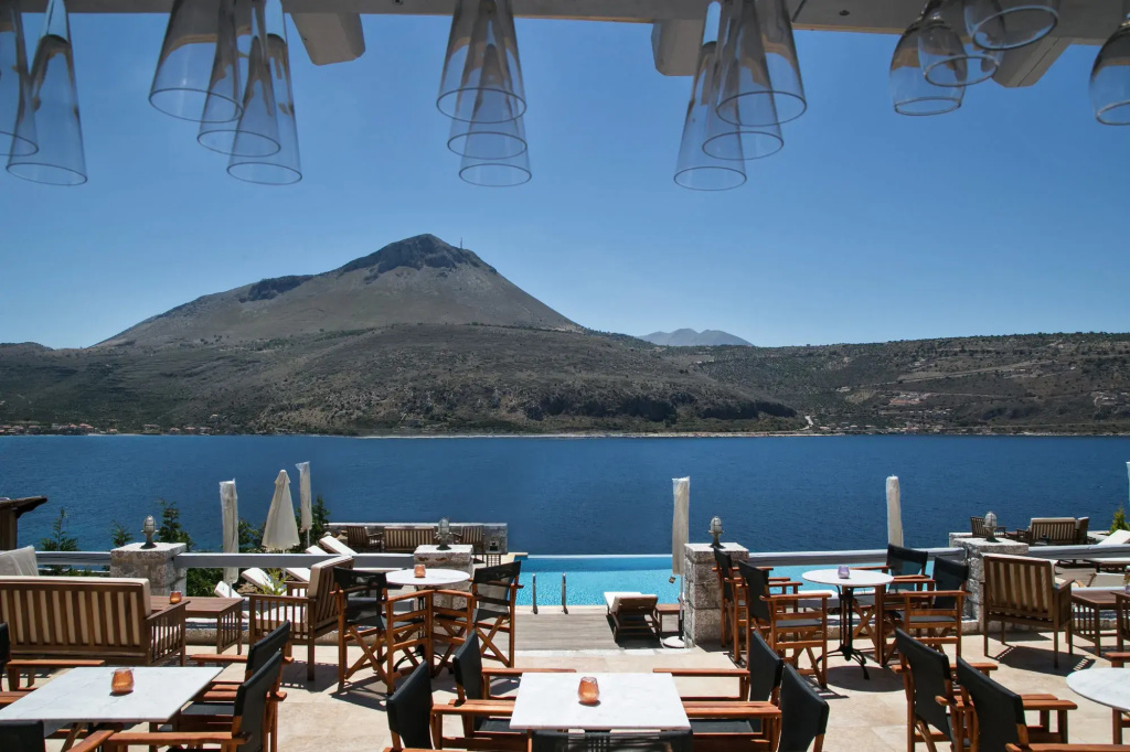 Εn Plo Luxury Suites