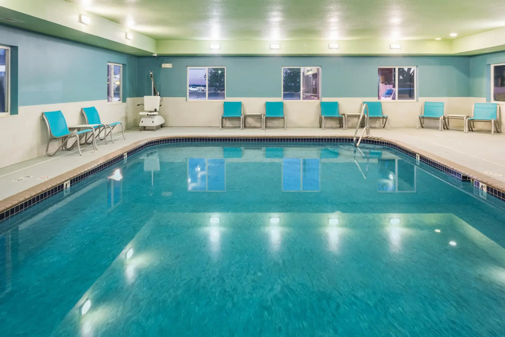 Holiday Inn Express Warrenton by IHG