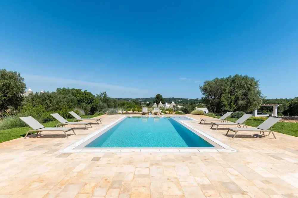 Trulli Pietra Rossa With Pool by Wonderful Italy