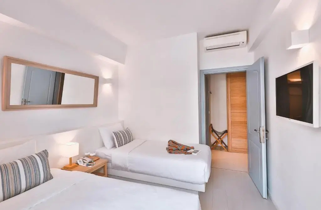 Dias Hotel