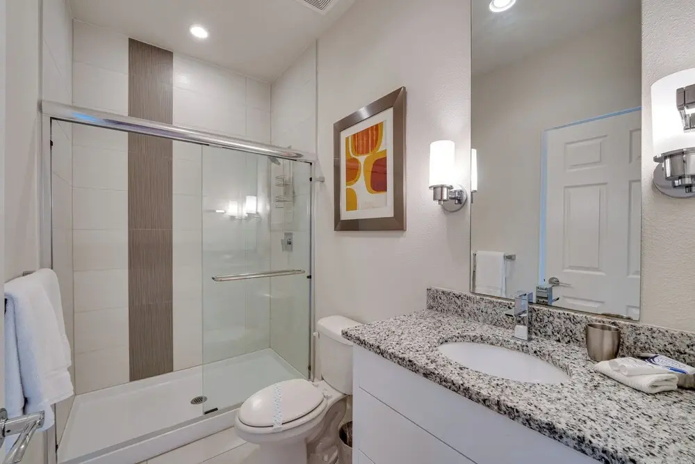 Townhome with Lanai about 9 Mi to Disney!