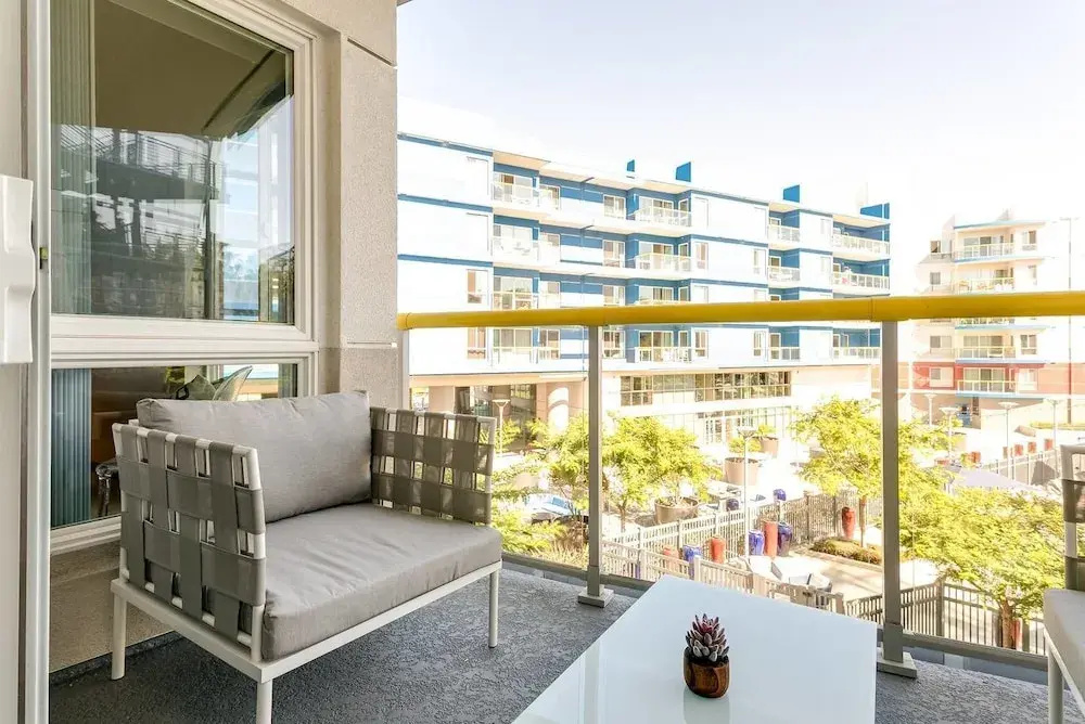 Walk to Venice Beach From a Sleek Apartment