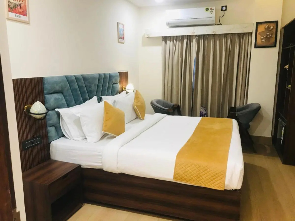 Aquila Hotel and Convention by The Nexus