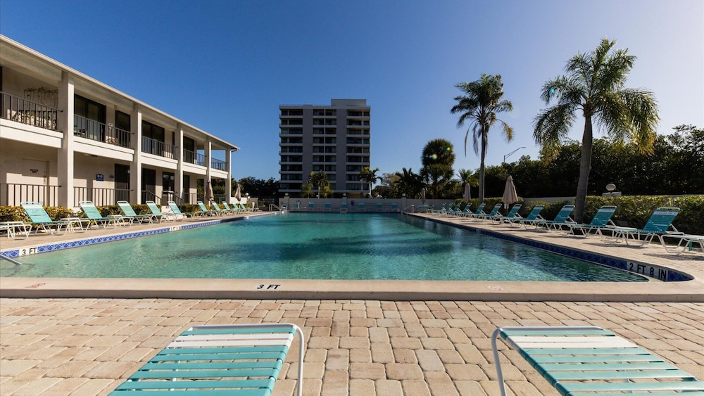 Anchorage Resort Top Floor 2 Bedroom Condo With Gulf Views 0896