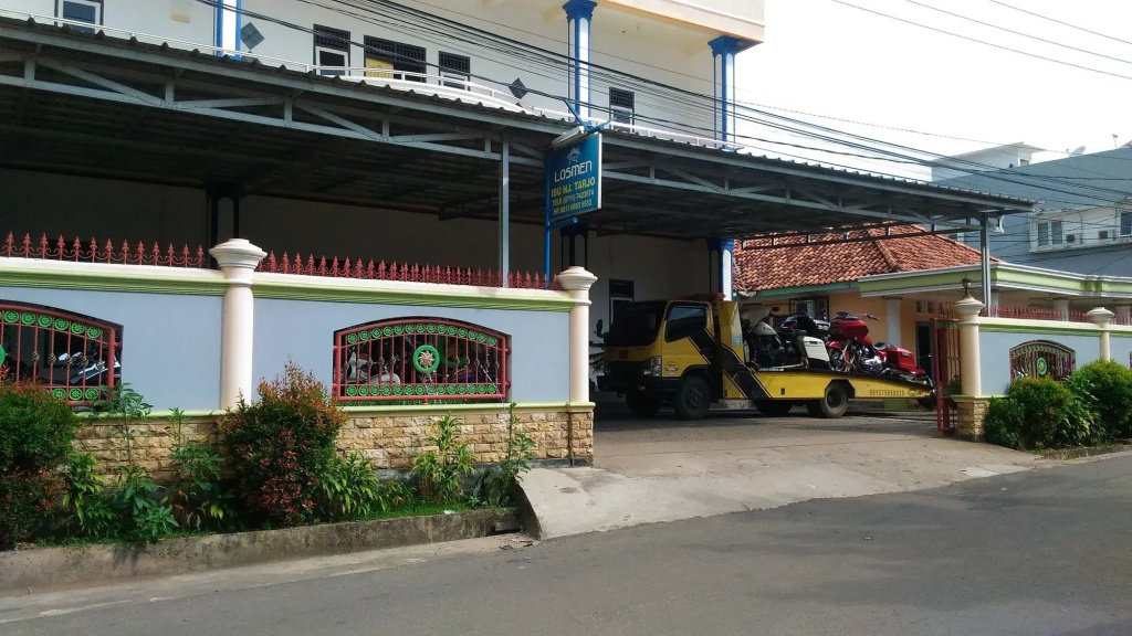 Losmen Ibu Hj. Tarjo