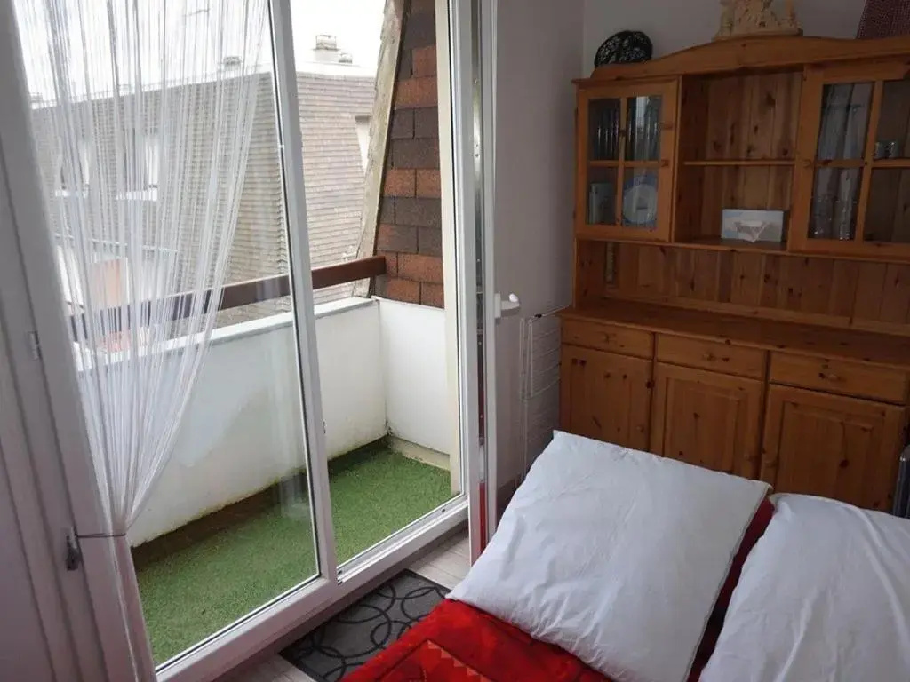 Appartement Merville-Franceville-Plage, 1 pièce, 4 personnes - FR-1-465-37