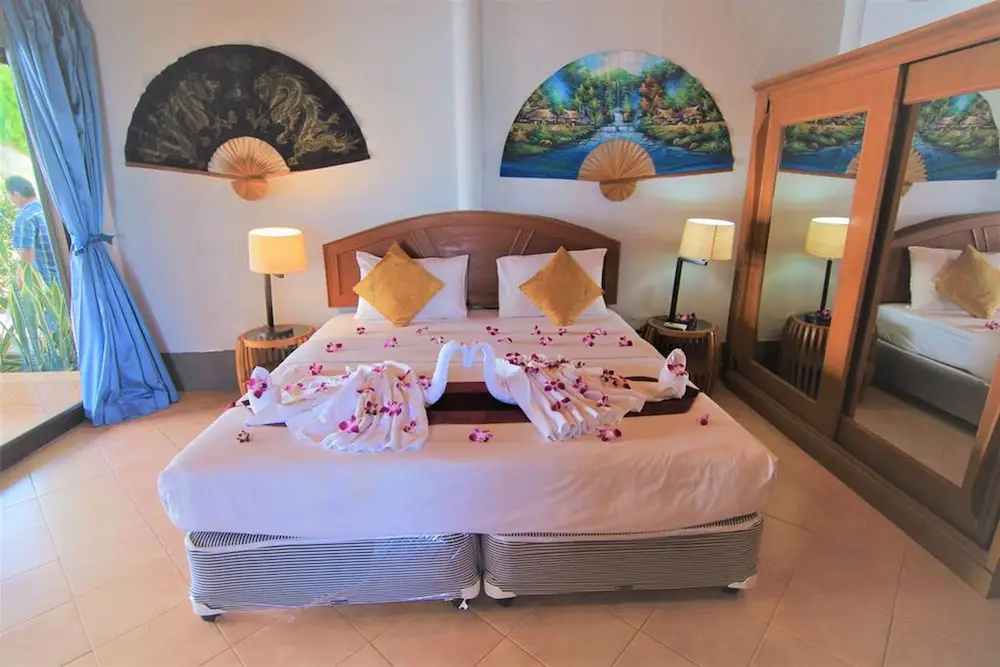 Bangrak Pier Resort