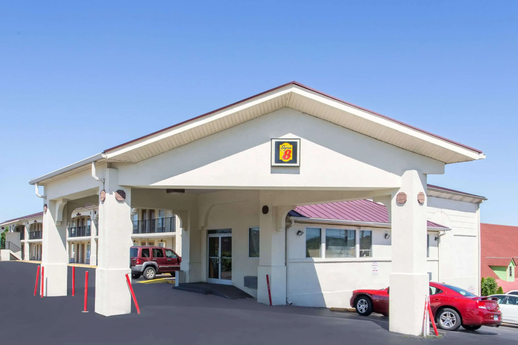 Super 8 by Wyndham Antioch/Nashville South East
