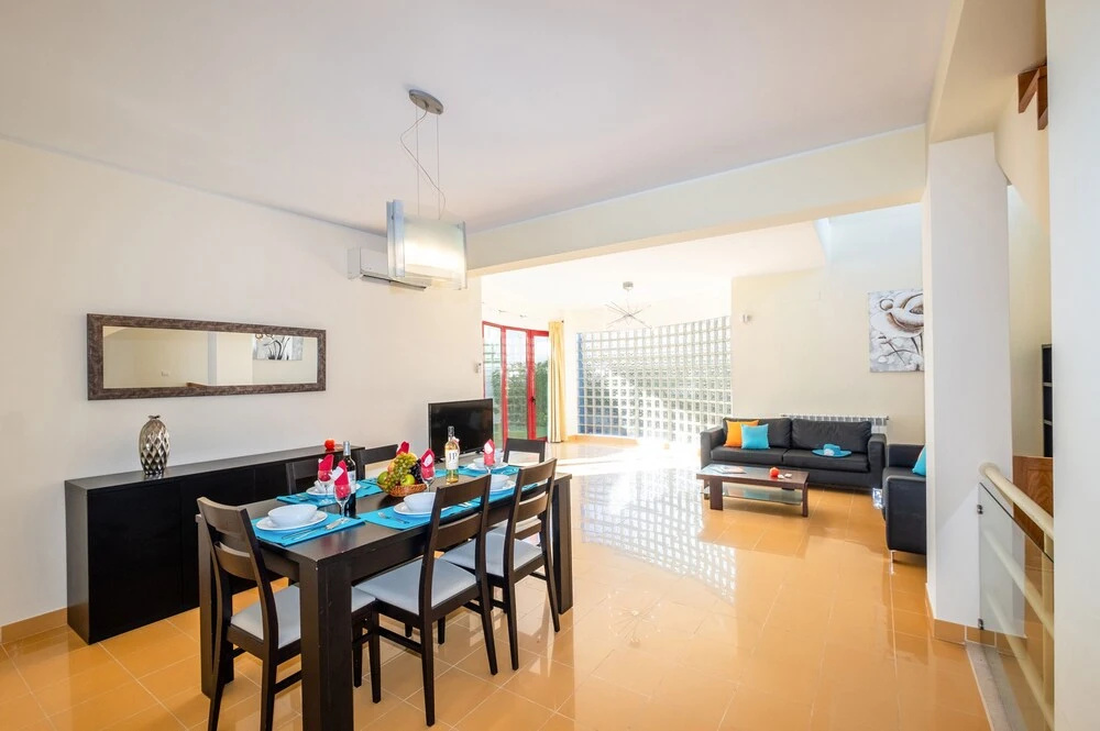 Villa Acapulco by Algarve Vacation
