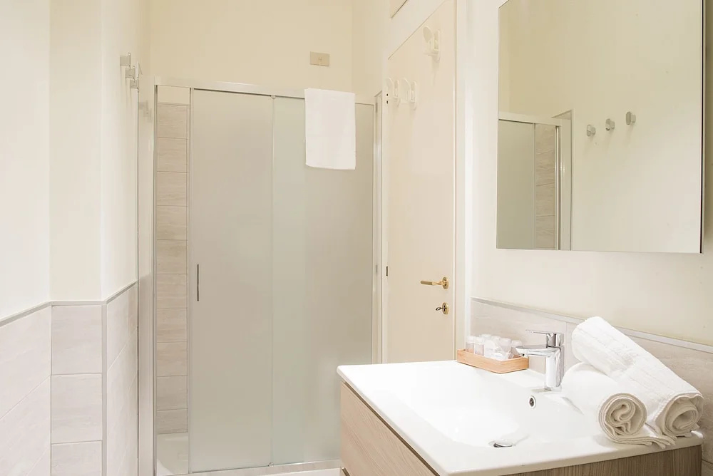 easyhomes - San Babila Corridoni