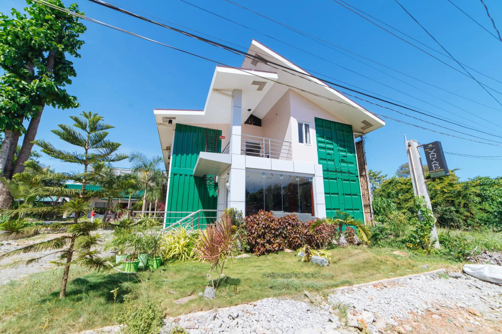 RedDoorz Plus near Puerto Princesa City Hall