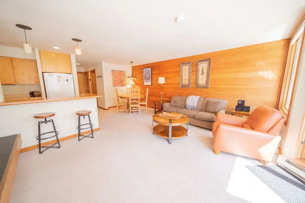 Lakeside 1495 by SummitCove Vacation Lodging