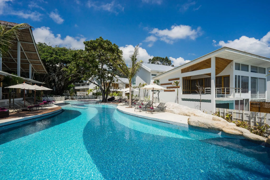 White Sand Samui Resort